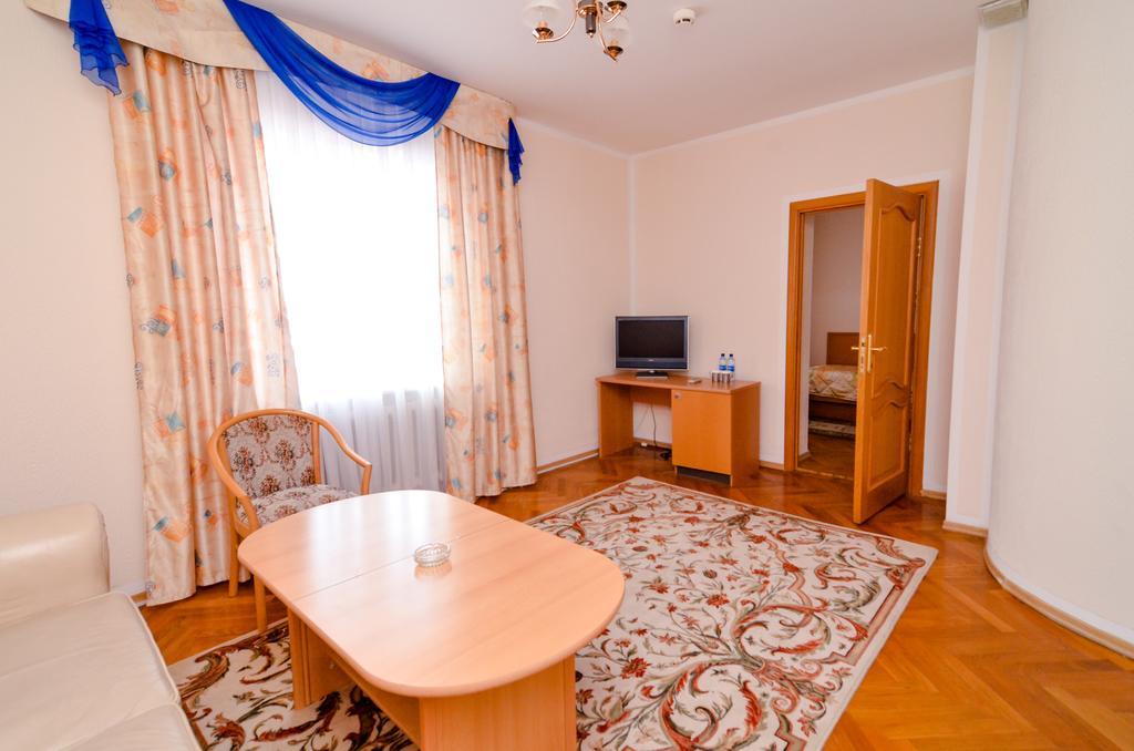 Altyn Dala Hotel 아스타나 외부 사진